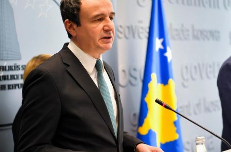Kurti sërish i quan të përkohshme e të padrejta masat: Janë identifikuar 45 persona pjesë e dy organizatave terroriste