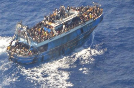Mbytja e anijes në Greqi/ OKB: Deri në 500 persona ende të zhdukur