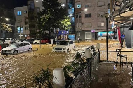 Si pasojë e vërshimeve në Pejë, humbin jetën nëna dhe fëmija 5 vjeçar