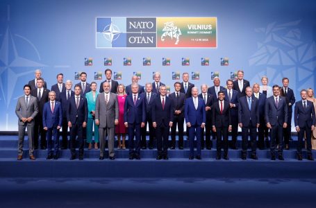 Peskov: Samiti i NATO-s demonstron qëndrim “anti-rus”