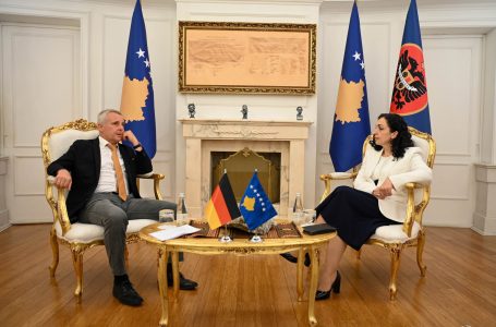 Osmani takohet me Rohden: Kosova ka demonstruar vullnet për deeskalim
