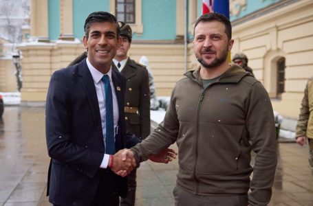 Sunak: Vendi i merituar i Ukrainës është në NATO