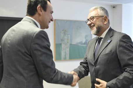 Zhvillimet në vend, Kurti takon shefin e EULEX-it