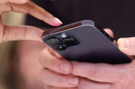 Modelet e serisë iPhone 15 do të pajisjen me bateri me kapacitet më të madh