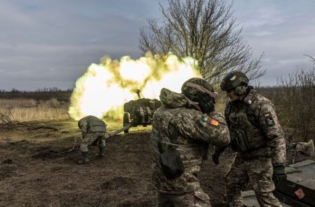 Ukrainasit me kundërsulme në tre fronte ndaj rusëve
