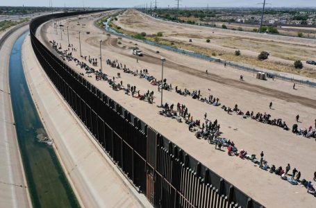 Gjykatësi amerikan bllokon ligjin e Biden për azilin në kufirin me Meksikën
