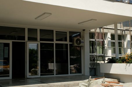 Shkollat “Fehmi Agani” dhe “Kadri Kusari” do të marrin një pamje të re infrastrukturore