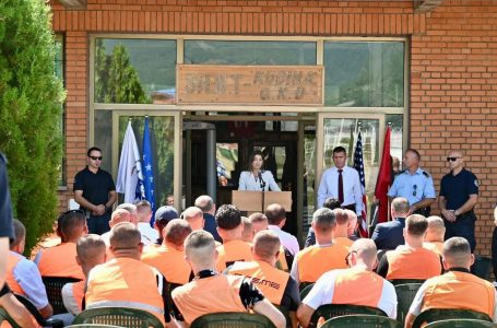 35 të burgosur marrin certifikata për aftësim profesional në Qendrën Korrektuese të Dubravës