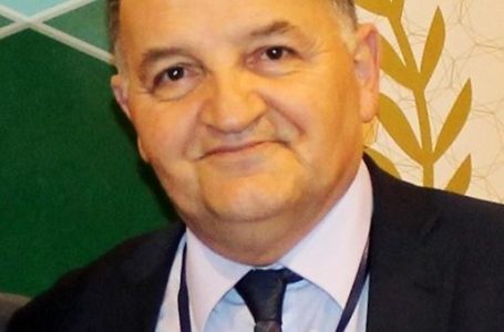 Vdes profesori universitar dhe specialisti i shëndetësisë publike, Ilir Begolli