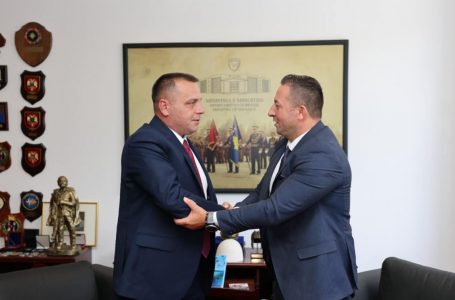 Ministri i ri i Mbrojtjes: Synim mbetet forcimi i FSK-së, anëtarësimi në NATO