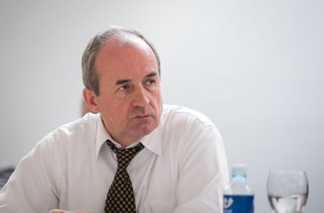 Bugajski: Moska po imiton Beogradin për të diskredituar Ukrainën dhe Kosovën