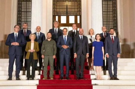 Kurti edhe sot në Athinë, ka takim me Mitsotakis