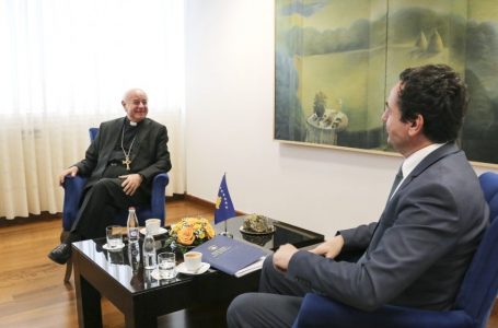 Kurti priti në takim Presidentin e Akademisë Papnore për Jetë, imzot Vincenzo Paglia