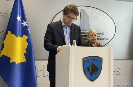 Murati: Disa kompani s’e kanë respektuar vendimin e MINT për çmimin e derivateve, do të marren masa