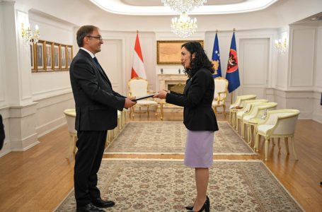 Osmani pranoi letrat kredenciale nga ambasadori i ri i Austrisë, George Schnetzer