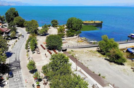 Shiroka, atraksioni turistik buzë liqenit të Shkodrës