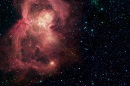 NASA zbulon një nga galaktikat më të vjetra në univers, rreth 13.4 miliardë vite e lashtë