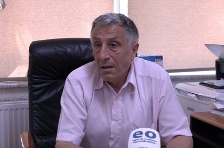 Jasharaj për blerjen e librave nga prindërit: Shokuese, halle e stres edhe për mësimdhënësit