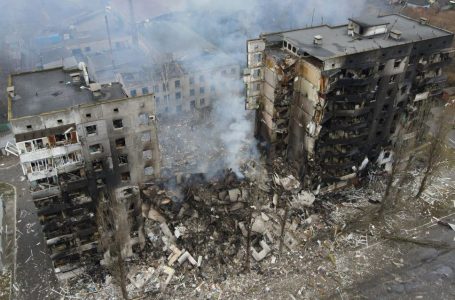 Lufta në Ukrainë/ 18 të vdekur dhe 130 të plagosur nga sulmet ruse në 24 orë