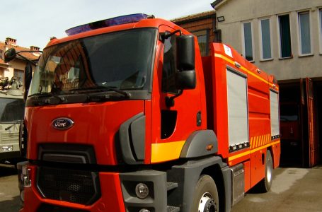 Brigada e zjarrfikësve pajiset me një autocisternë të re