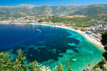 Media spanjolle: Riviera shqiptare, si Ishujt Karaibe