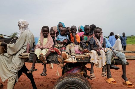 Sudan: Mbi 1 mijë e 200 fëmijë vdesin në kampet e refugjatëve