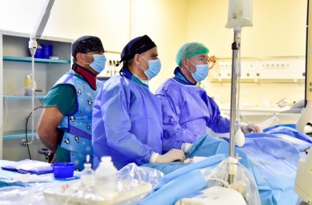 Mjekët nga Turqia kryejnë 12 operacione kardio-kirurgjike tek fëmijët, pritet të vijë edhe një delegacion nga SHBA-të për operacione tjera