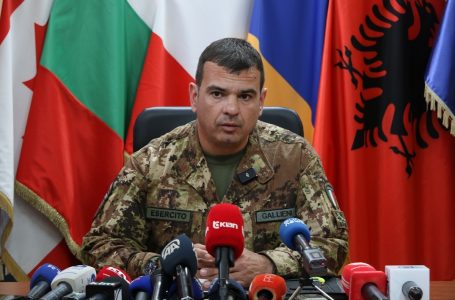 Zëdhënësi i KFOR-it: Nuk kemi dërguar përforcime në veri pas sulmit ndaj Policisë së Kosovës