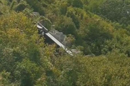Autobusi del nga rruga, vdesin dy persona në Mal të Zi