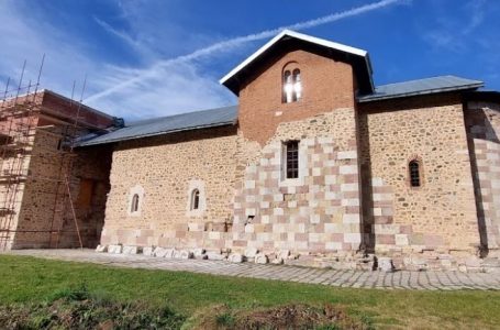 Nga ura ku u vra polici Afrim Bunjaku e deri tek vendi ku qëndroi Radoiçiqi, pamje nga Banjska tri ditë pas sulmit terrorist