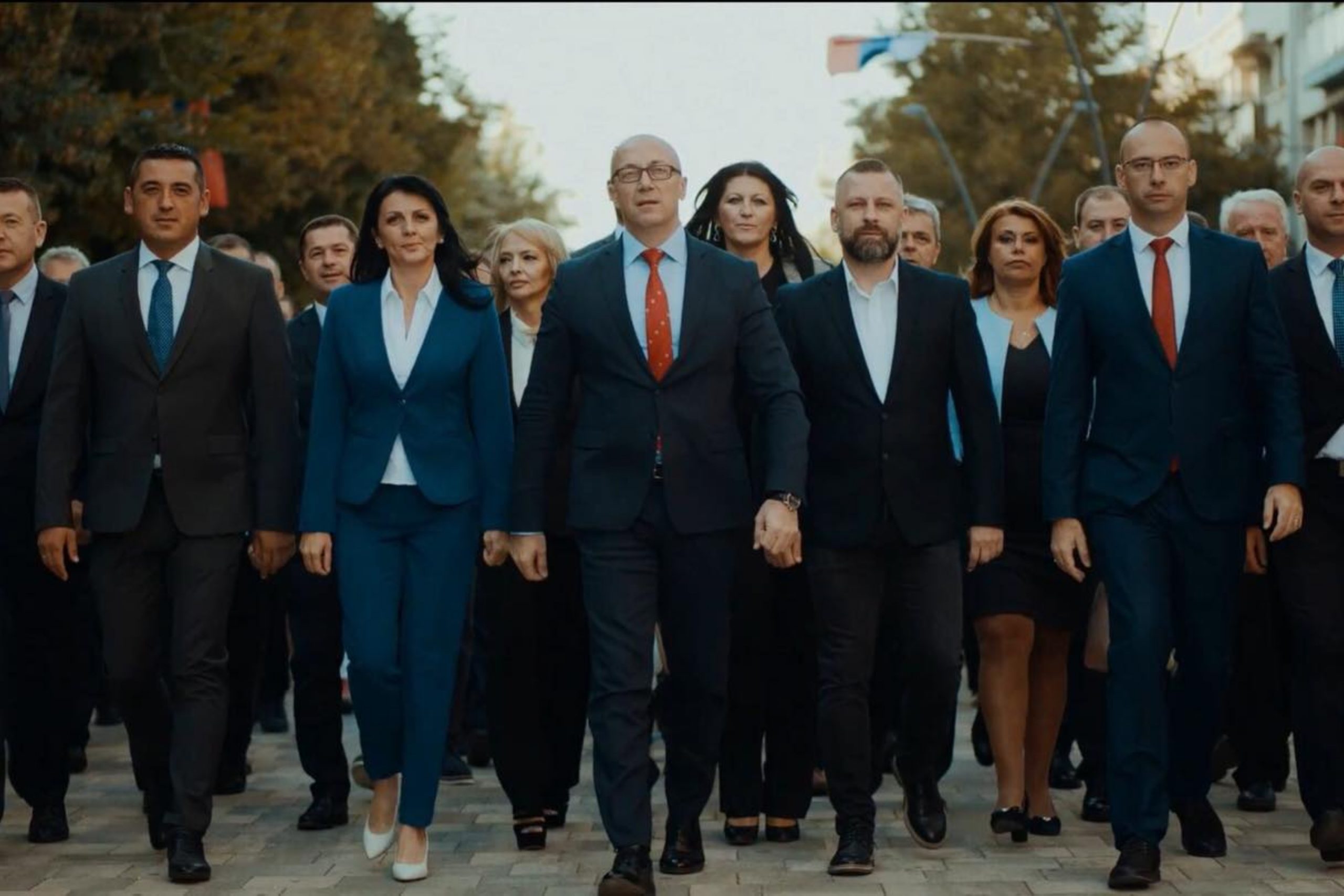 “Nëse Lista Serbe s’distancohet, të shpallet anti-Kushtetuese”