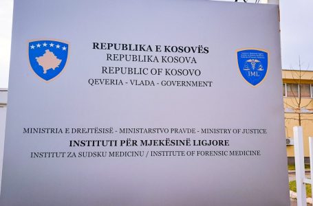 Përfundon autopsia e tre trupave të grupit terrorist