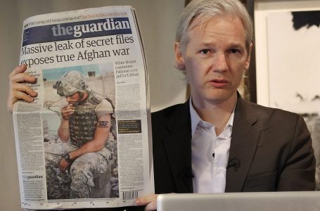 ShBA-së i kërkohet që të lirojë themeluesin e WikiLeaks, Julian Assange