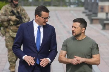 Kryeministri i Polonisë i drejtohet Zelenskyt: Kurrë më mos e ofendo popullin polak