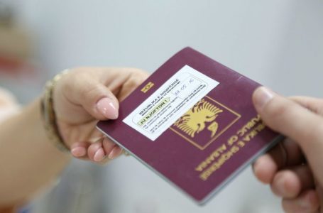 Projektligji për nënshtetësinë, Balla: Qytetarët e Kosovës mos të testohen për gjuhën