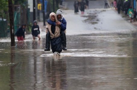 Përmbytjet në Afrikën e Jugut: Të paktën 11 të vdekur