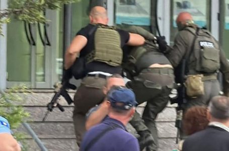 Avokatët zbardhin dëshmitë e serbëve të arrestuar për sulmin terrorist