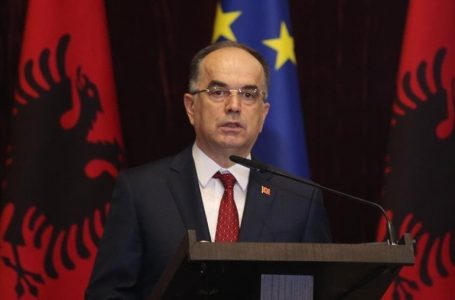 Begaj pas takimit me Milanoviq: Shpreha shqetësimin për armatimin e përdorur nga grupi terrorist serb në Kosovë