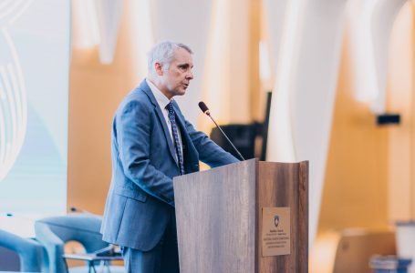 Rohde në dy-vjetorin e agresionit rus: Ne qëndrojmë me Ukrainën