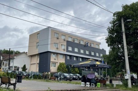 Pas Mitrovicës së Veriut, Leposaviqi voton t’i bashkohet Asociacionit të Komunave të Kosovës