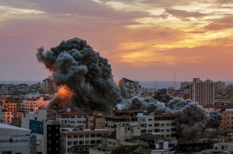 Mbi 900 viktima në Izrael, mediat: 1500 terroristë palestinezë gjenden të vdekur në kufirin e Gazës