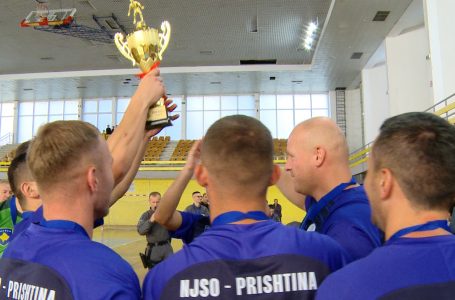 Përfundoi turneu në futboll të vogël për nder të policëve të rënë në detyrë