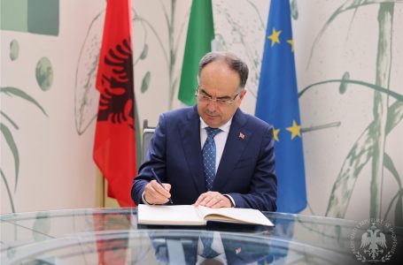 Presidenti i Shqipërisë kthen në Parlament për rishqyrtim Ligjin për Shtetësinë