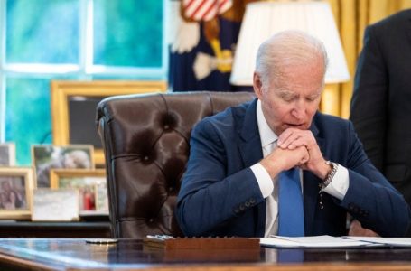 Komuniteti shqiptaro-amerikan letër presidentit Biden: Kosova e kërcënuar nga Serbia, të merren masa ndaj Vuçiqit