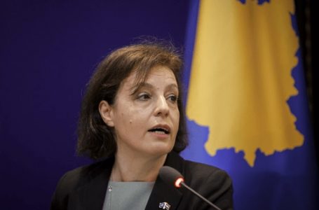 Gërvalla kujton martirët e Krushës së Madhe, thotë se sakrifica e tyre është detyrim për të forcuar Kosovën