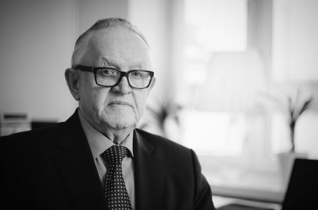 Ndahet nga jeta Martti Ahtisaari