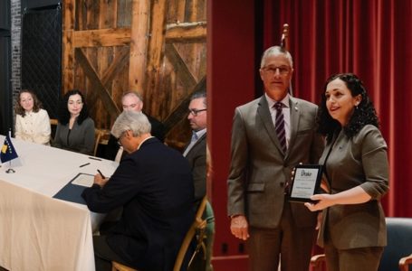 Presidentja Osmani nderohet me çmimin për Qytetari Globale nga Universiteti Drake në ShBA