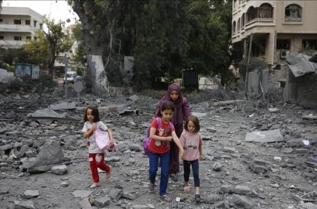 UNICEF: Më shumë se 420 fëmijë vriten ose plagosen në Gaza çdo ditë