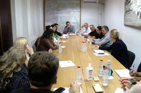 U mbajt mbledhja e Komitetit për Komunitete e Kuvendit të Komunës së Gjakovës