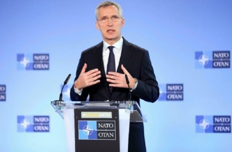 Stoltenberg sot për vizitë në Kosovë